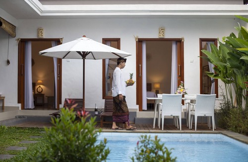 Umalas Villa | 3 BEDR/3 BATH POOL VILLA BETWEEN SEMINYAK & CANGGU