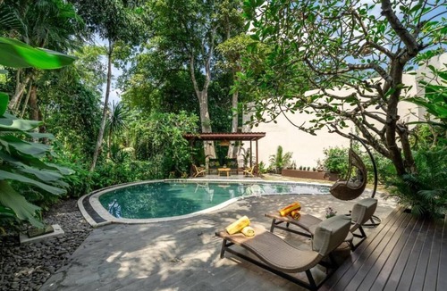 Buwit Villa | 3-bedroom Villa in beautiful Tabanan with rice field and river view