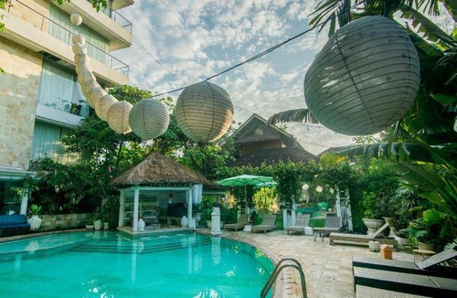 Petitenget Resort | 300 m² Resort ∙ 2 bedrooms ∙ 127 guests