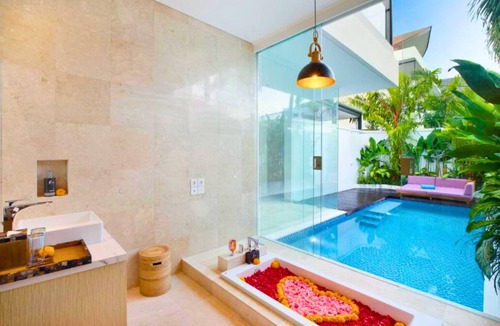 Dewi Sri Villa | 300 m² Villa ∙ 3 bedrooms ∙ 6 guests