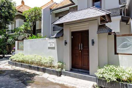 Kartika Plaza Villa | 300 m² Villa ∙ 6 bedrooms ∙ 12 guests