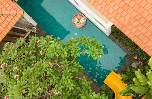 Kerobokan Resort | 350 m² Resort ∙ 3 bedrooms ∙ 127 guests