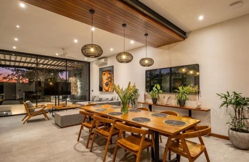 Pererenan Villa | 4 BR River Paradise Villa by MAR Bali
