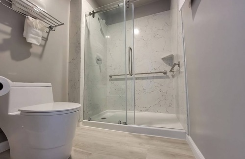 Newhall Hotel | 4 Units w/Free Parking! Near Children's Discovery Museum of San Jose