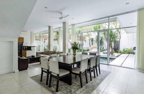 Nakula Villa | 400 m² Villa ∙ 4 bedrooms ∙ 12 guests