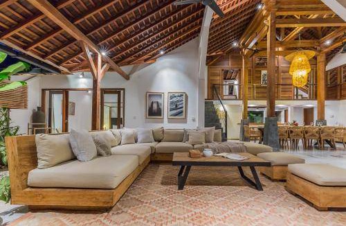 Nakula Villa | 450 m² Villa ∙ 5 bedrooms ∙ 13 guests