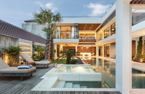 Berawa Villa | 4BR VILLA CANGGU NICE PLACE FOR GROUPS