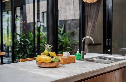 Pengosekan Villa | 4BR Villa Tenang Tropical Modern Villa with Private Pool in Ubud's Nature