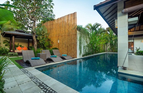 North Legian Villa | 5 Bdr -Last Minute Deal 50%+ OFF!