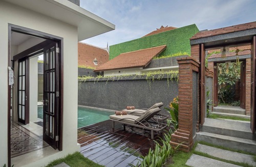 Umalas Villa | 5 Star Villa for Rent in Bali, Bali Villa 2078