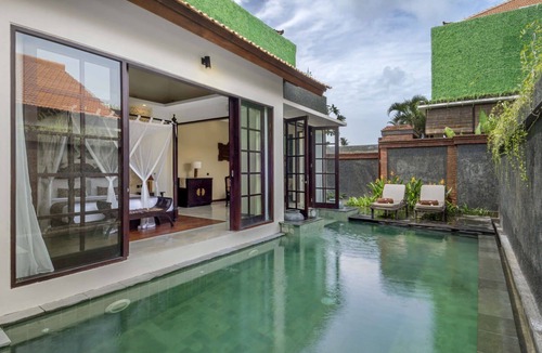 Umalas Villa | 5 Star Villa for Rent in Bali, Bali Villa 2078