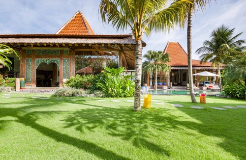 Berawa Villa | 5 Star Villa in Bali, Minutes from the Beach, Bali Villa 2083