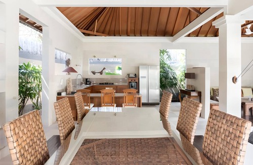 Sunset Road Villa | 500 m² Villa ∙ 2 bedrooms ∙ 4 guests