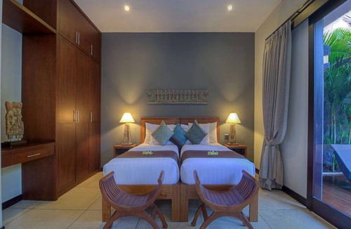 Central Seminyak Villa | 500 m² Villa ∙ 4 bedrooms ∙ 8 guests