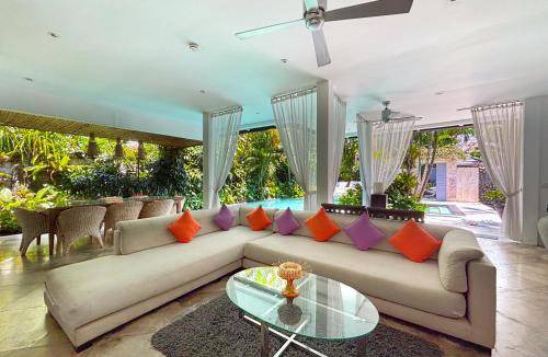 Central Seminyak Villa | 500 m² Villa ∙ 5 bedrooms ∙ 12 guests