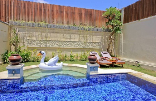 Batubelig Villa | 5Min WALK TO Beach-PRIVATE POOL UMA LIMA 3BR VILLA