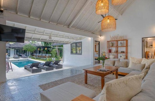 Petitenget Villa | 600 m² Villa ∙ 10 bedrooms ∙ 30 guests