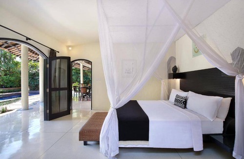 Sunset Road Villa | 600 m² Villa ∙ 3 bedrooms ∙ 6 guests