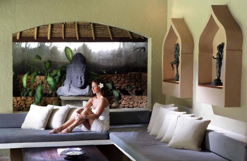 Sunset Road Villa | 600 m² Villa ∙ 3 bedrooms ∙ 6 guests