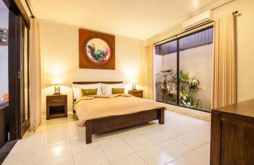North Legian Villa | 7-BR Private Pool Legian Villa 5-Min Walk to Beach and Shops Bali