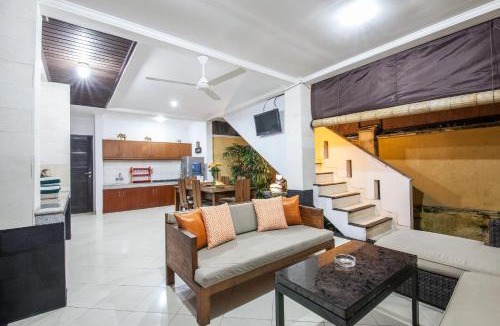 North Legian Villa | 7-BR Private Pool Legian Villa 5-Min Walk to Beach and Shops Bali