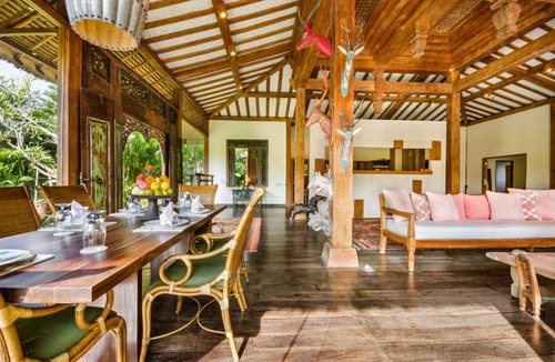 Berawa Villa | 700 m² Villa ∙ 5 bedrooms ∙ 10 guests