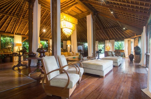 Banjar Semer Villa | 7BR Villa, 7Min Drive To Berawa Beach! - W/Swimming Pool!