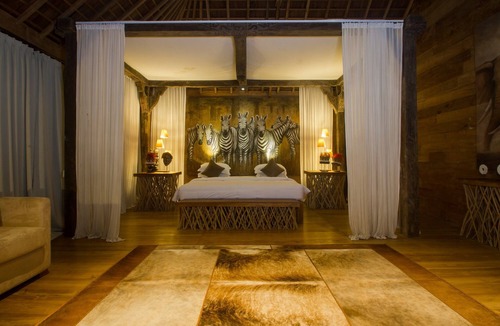 Banjar Semer Villa | 7BR Villa, 7Min Drive To Berawa Beach! - W/Swimming Pool!