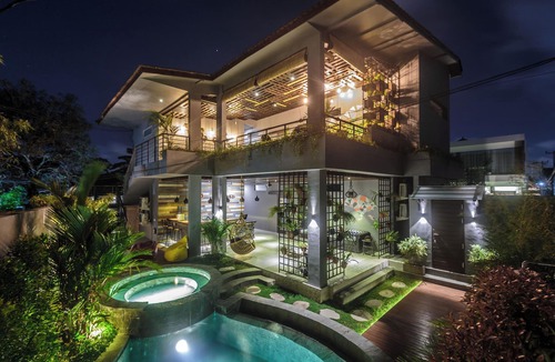 Seminyak Villa | 7Rooms Villa Seminyak