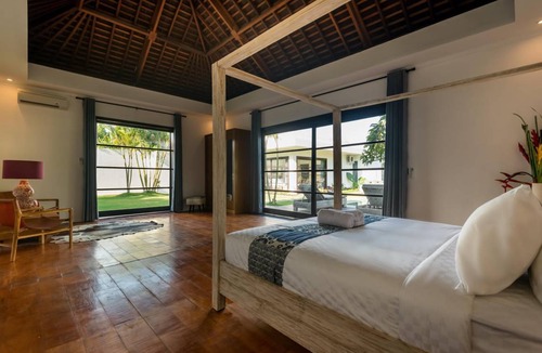 Dyanapura Villa | 800 m² Villa ∙ 11 bedrooms ∙ 33 guests