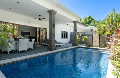 Downtown Kuta Villa | 9 Bedroom villas in Central Legian
