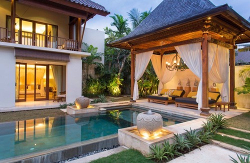 Laksmana Villa | A Luxurious Oasis Steps from the Shore - Bali Villa 1008