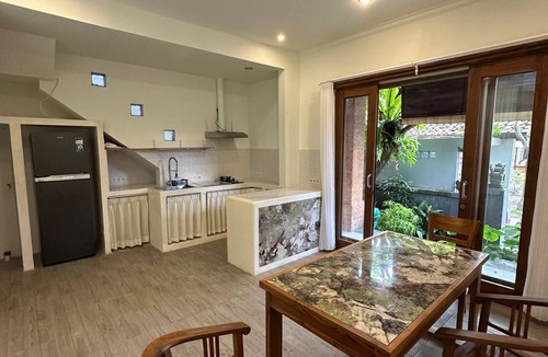 Nyuh Kuning House | A quiet room with balcony in the heart of Ubud