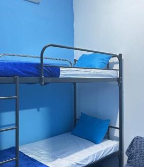 Tuban House | A Room in Santorini House Room Near Airport Bali