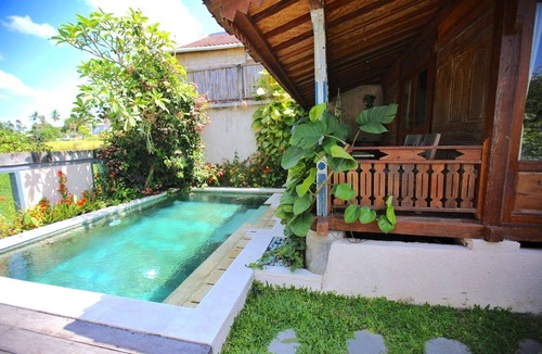 Padonan House | A unique, romantic & spacious villa with private pool surrounded by nature.