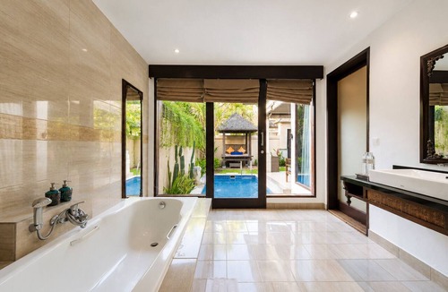 Seminyak Hotel | Aldeoz Grand Kancana Villa Bali