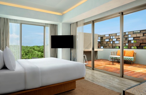 Batubelig Hotel | Aloft Bali Seminyak