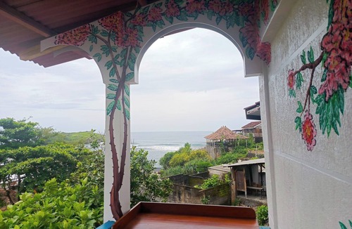 Wonosari Hotel | Aloha Beach House