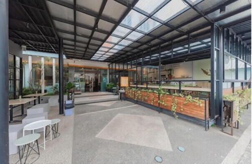 Cicaheum Hotel | Alqueby Hotel Bandung