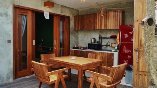 Penida Island Apartment | Angel Villa Praivate and tour