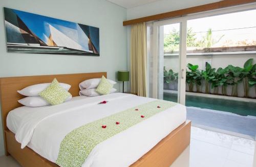 Kerobokan House | Apple Suite