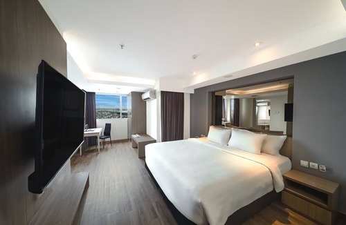 Old Jakarta Hotel | Aston Pluit Hotel & Residence
