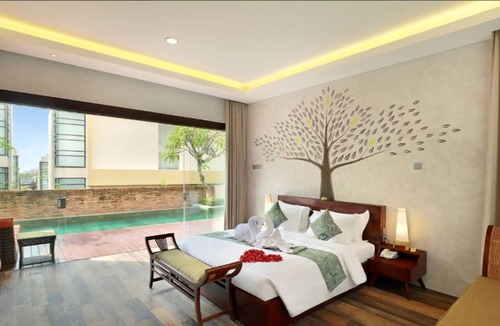 Kampial House | Awesome MRC 2-Bedroom Villa #B8