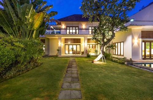Laksmana Villa | Bali Villa Lotus