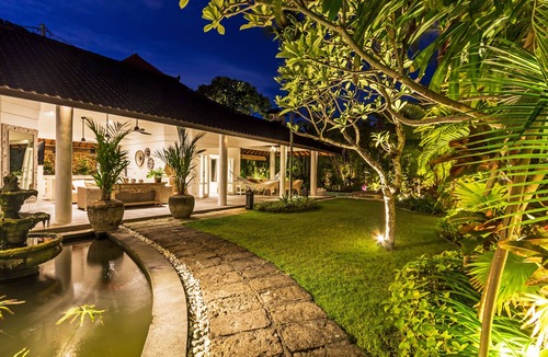 Drupadi Villa | Baliani Beauty