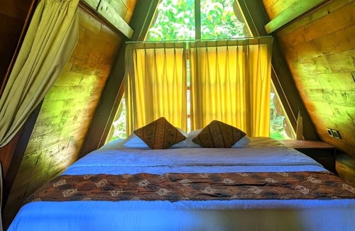 Borobudur Hotel | Balkondes Saka Pitu