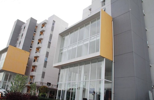 Tangerang Apartment | Barata Hotel Near Bandara Soekarno Hatta