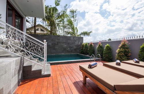 Umalas Villa | Batavia Residence Umalas - Authentic 3 Bedroom Villa with European Style