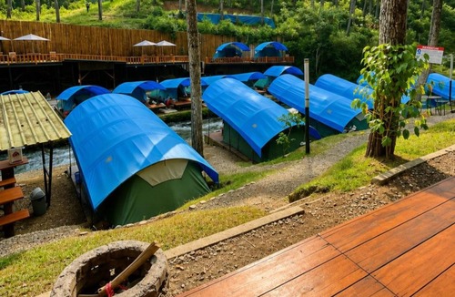 Pangalengan Hotel | Batupineus Riverside