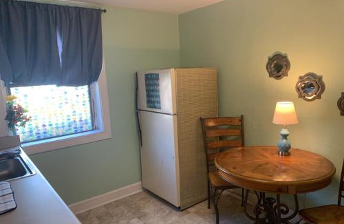 Cottage Line Apartment | Beach Side Studio #3 apts